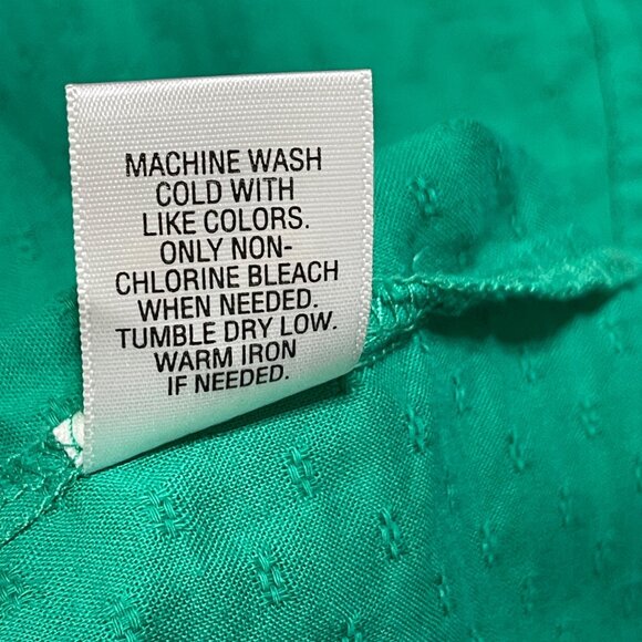 Croft & Barrow Blouse Top Women's Size L large Kelly Green Pleated Button Front - Picture 8 of 8